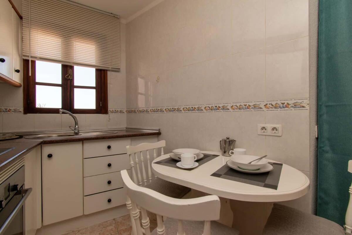Parque Santiago II 269 - Studio With Sea And Pool Views Плая-де-лас-Америкас Экстерьер фото