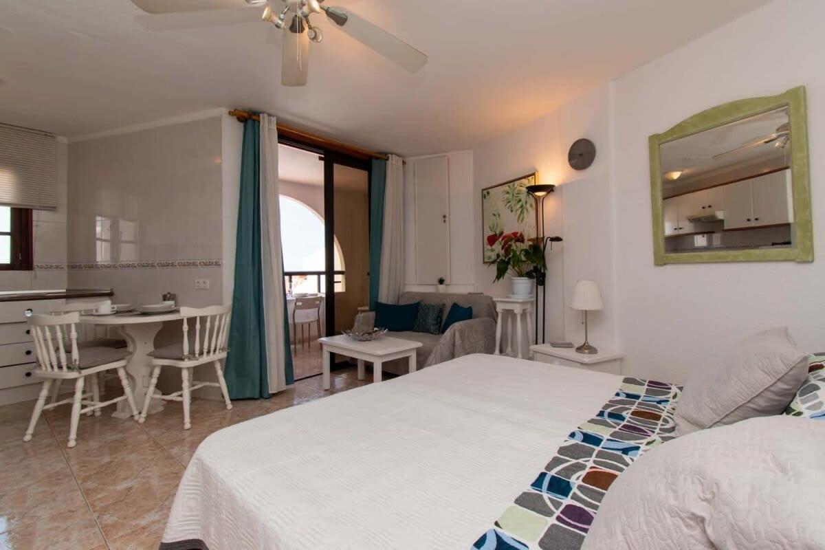 Parque Santiago II 269 - Studio With Sea And Pool Views Плая-де-лас-Америкас Экстерьер фото
